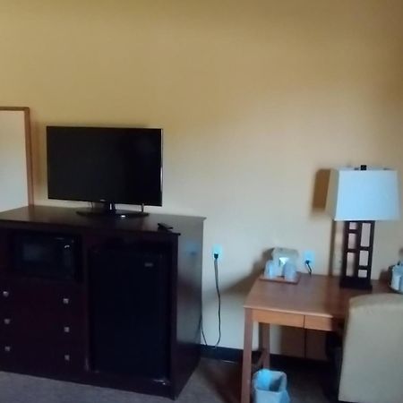 Shary Inn And Suites มิชชั่น ภายนอก รูปภาพ
