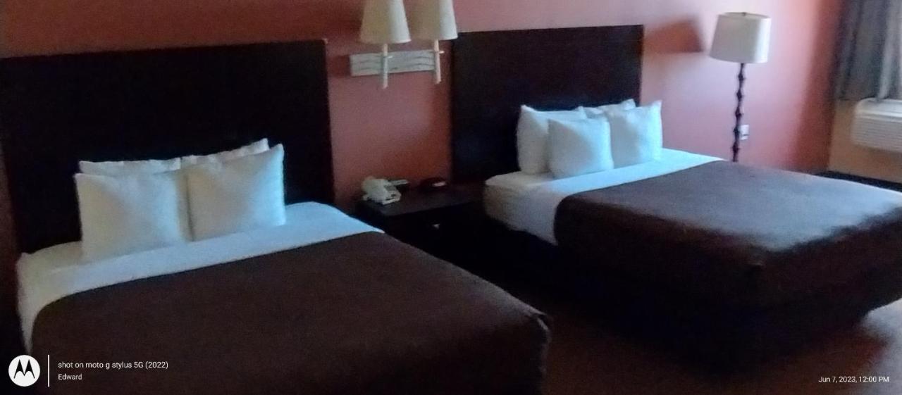 Shary Inn And Suites มิชชั่น ภายนอก รูปภาพ